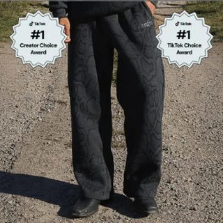Comfrt Straight Leg Sweatpants